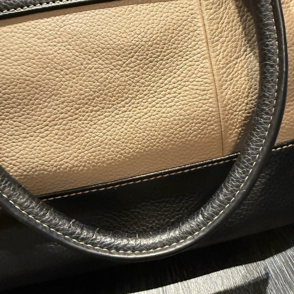 Tignanello Black and Cream Satchel - Picture 4 of 9